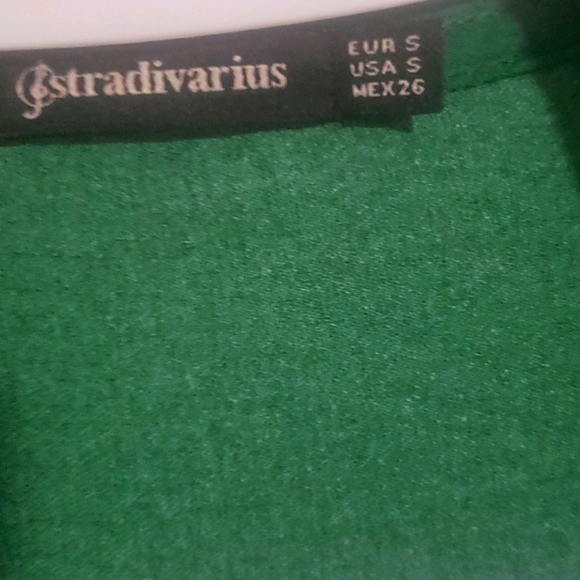 Stradivarius blouse - Picture 4 of 6